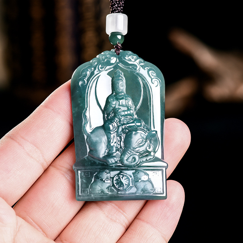 Vintage Necklace - Naturalny Birmanski Jadeit Guanyin Wisiorek Naszyjnik