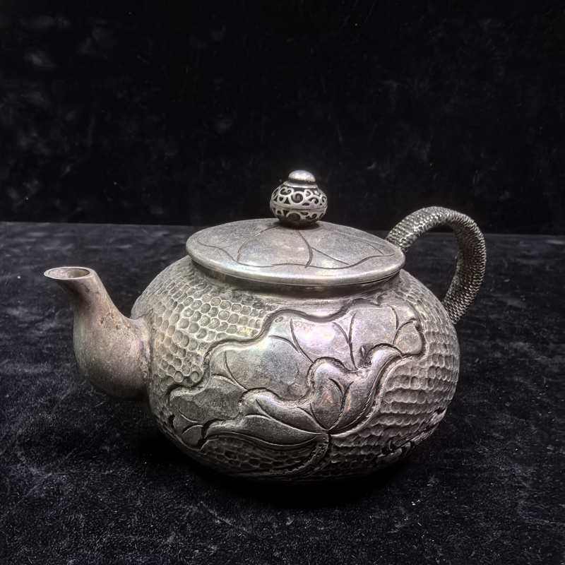 Antyczny, postarzany czajnik z – Vintage Collectible Market recenzja i cena